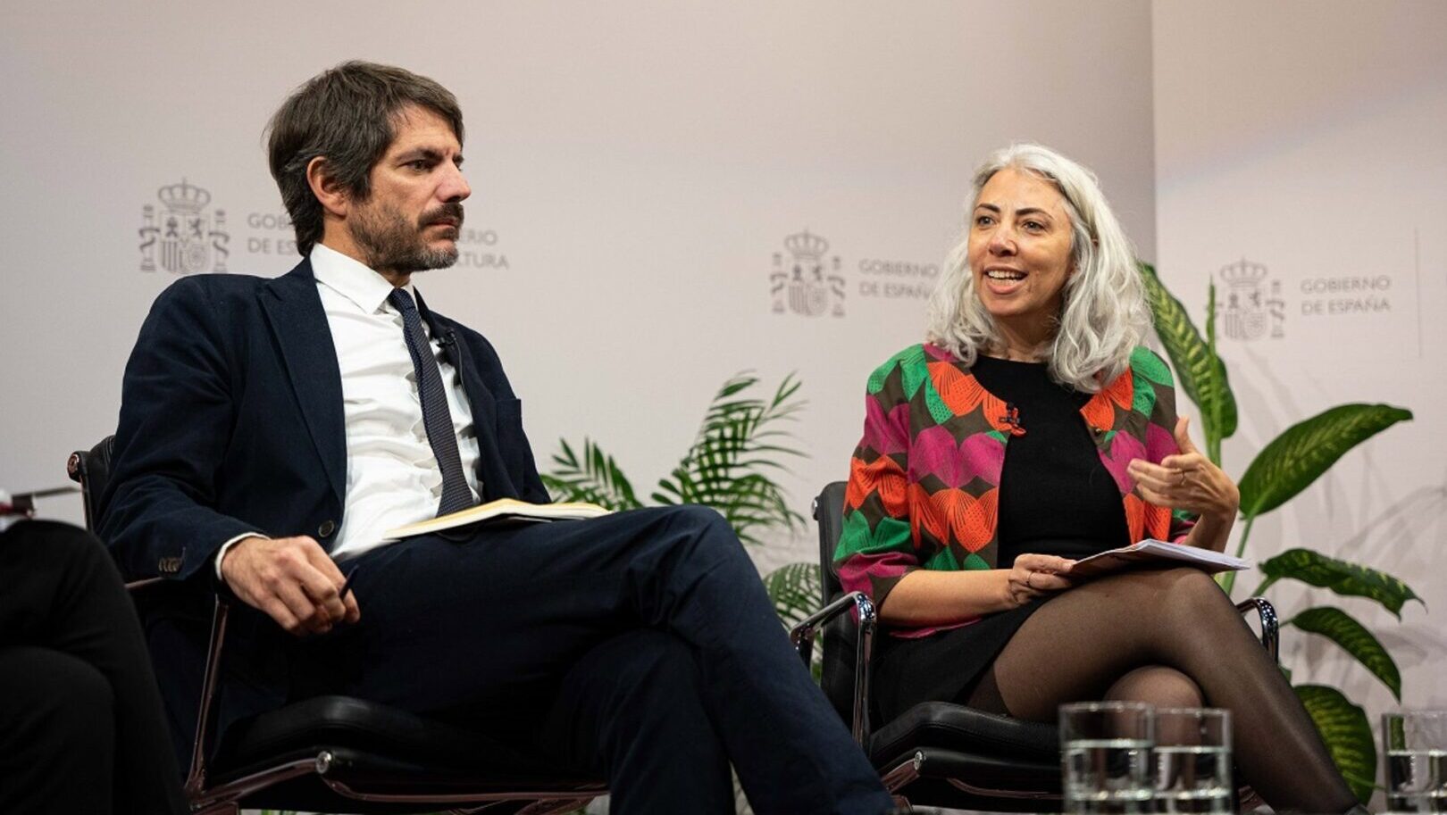 El Gobierno presenta un plan con 146 medidas que afectarán a la cultura El Gobierno presenta un plan con 146 medidas que afectarán a la cultura