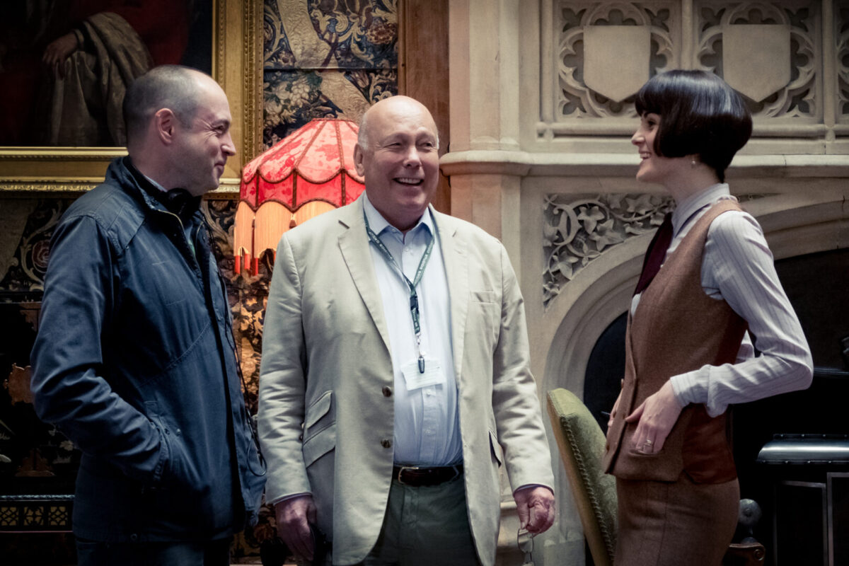 Julian Fellowes en el rodaje de 'Downton Abbey'