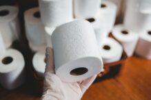 Papel higiénico - Sociedad
