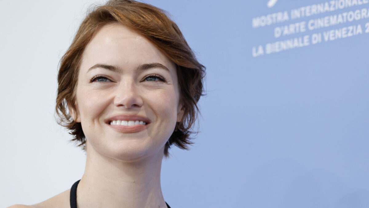 Emma Stone en la presentación de 'Bugonia', su nueva película, en el Festival de Cine de Venecia