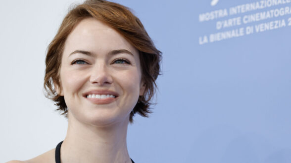 Emma Stone en la presentación de 'Bugonia', su nueva película, en el Festival de Cine de Venecia