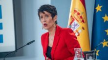 Elma Saiz - Política