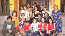 Por qué ves Aquí no hay quién viva a diario 20 años después, explicado por una psicóloga