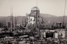 Horror de Hiroshima - Internacional