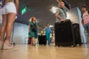 Maletas en el aeropuerto - Sociedad