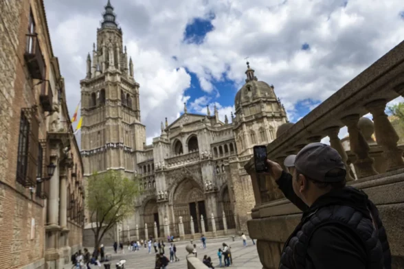 Turismo en Toledo - Sociedad
