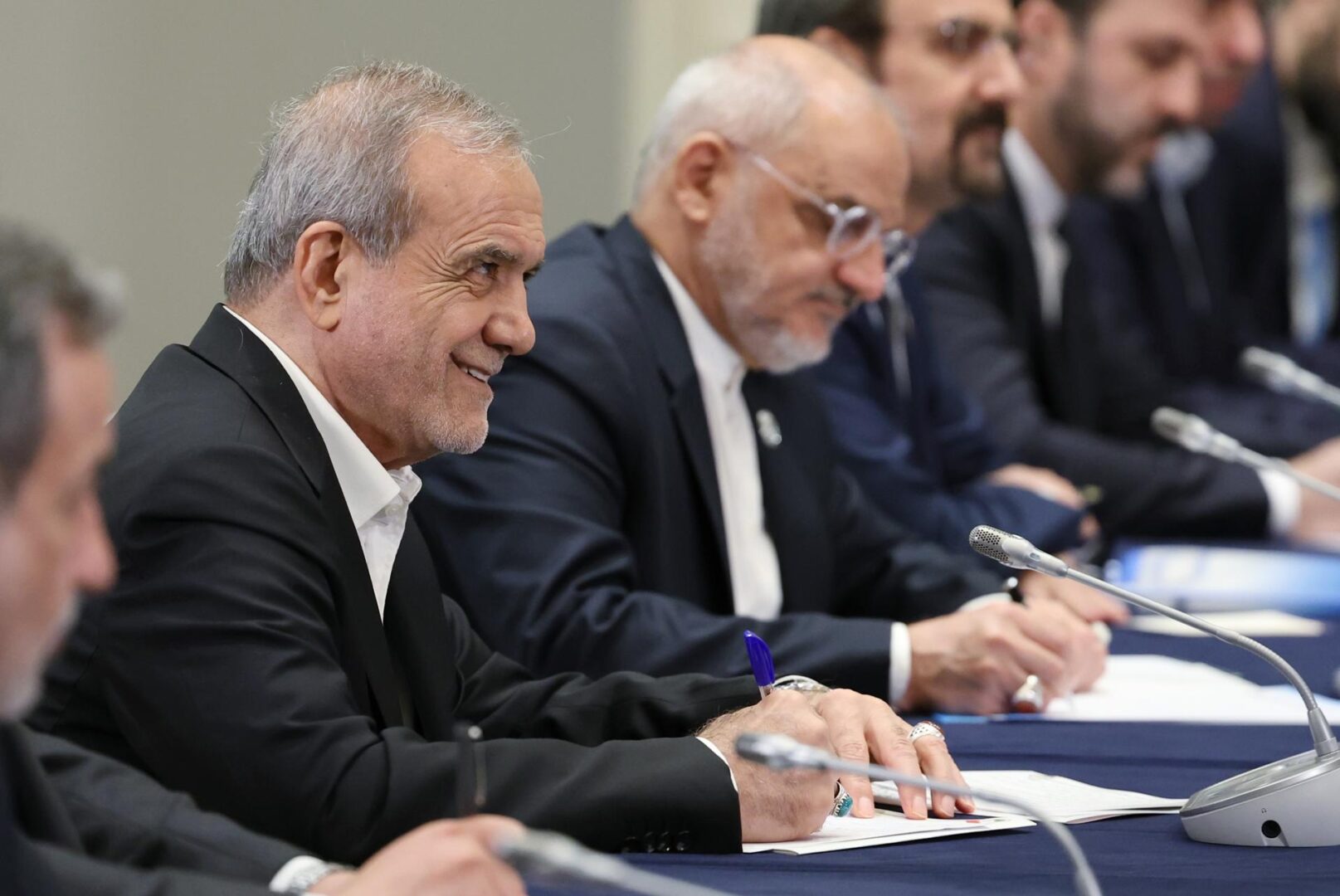 Irán